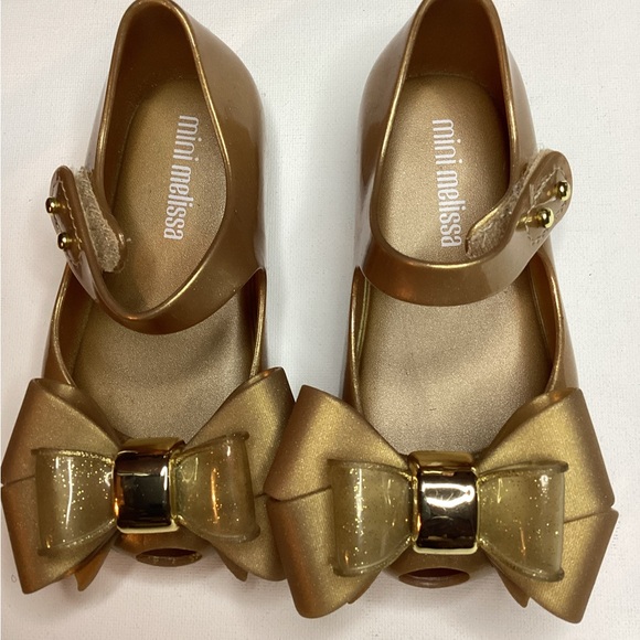 Mini Melissa Shiny Gold girls Shoes - Picture 4 of 13